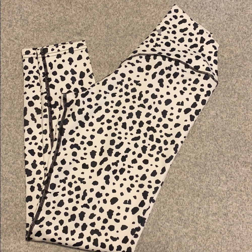 White Leopard Balance Athletica leggings
